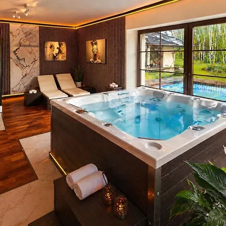 Argentum Private Basen Sauna Jacuzzi 게스트하우스