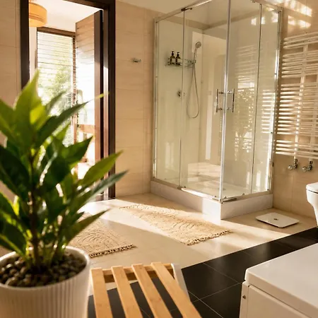 게스트하우스 Argentum Private Basen Sauna Jacuzzi 3*