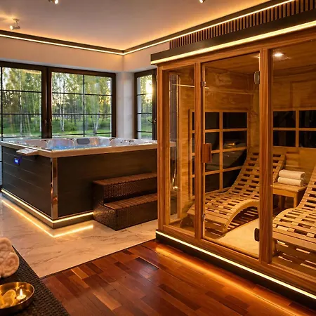Argentum Private Basen Sauna Jacuzzi 3*
